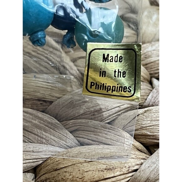 Blue Eco-Friendly Wooden Bead Cluster Necklace Blue Cotton Cord Beachy Boho - Picture 7 of 7